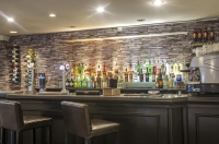  Vacation Hub International | The Kings Hotel Food
