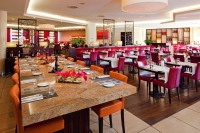  Vacation Hub International | Moevenpick Hotel & Casino Geneva Food