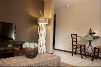  Vacation Hub International | Colibri Self Catering Food