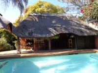  Vacation Hub International | Tree Tops and Treats Food