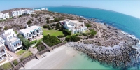  Vacation Hub International | Speelhuis Studios Food