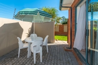  Vacation Hub International | Tumberry Apartments Food