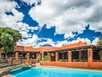  Vacation Hub International | AVANI Victoria Falls Resort Food