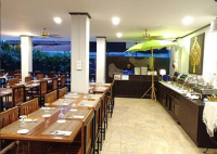  Vacation Hub International | Ratana Hotel Food