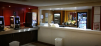  Vacation Hub International | Travelodge Edinburgh Central Food