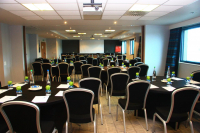  Vacation Hub International | Holiday Inn Express, London Heathrow - T5 Food