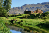  Vacation Hub International | Mooiplaas River Cottage Food