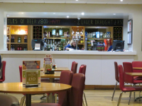  Vacation Hub International | Travelodge London Docklands Food
