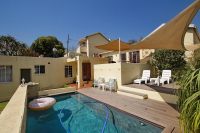  Vacation Hub International | Arum Place Guest House Food