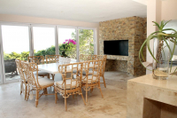  Vacation Hub International | 36 Madeleine Drive Food