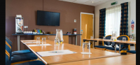  Vacation Hub International | Holiday Inn Express Manchester - East Food