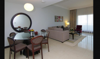  Vacation Hub International | Flora Park Deluxe Hotel Apartments Food