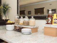  Vacation Hub International | Blue Crane Guest House Food