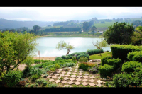  Vacation Hub International | Reflections on the Water Food