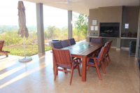  Vacation Hub International | Crocodile Bend Food