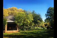  Vacation Hub International | Aqua View Riverside Guest House Food