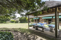  Vacation Hub International | Summer Blue Guesthouse Food