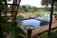  Vacation Hub International | Hennie's Rest Food