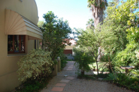  Vacation Hub International | 86 on Langenhoven B&B Food