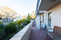  Vacation Hub International | Vino Self Catering Apartment Food
