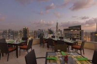  Vacation Hub International | Ramada Plaza Jumeirah Beach Food