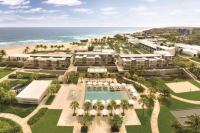  Vacation Hub International | Hyatt Regency Danang Resort and Spa Food