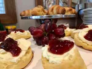  Vacation Hub International | Chandlers Guest House Food