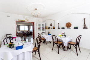  Vacation Hub International | Ecotel Ballito On Sea Food