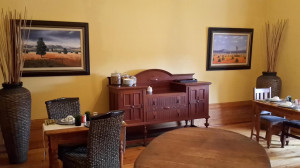  Vacation Hub International | Moonlight Manor Food