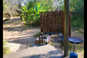  Vacation Hub International | Imani Bush House Food