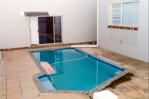 Vacation Hub International | Hillcrest Drive - Main House Food