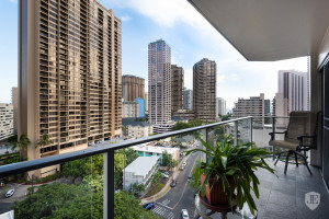  Vacation Hub International | Marina Tower Waikiki Food