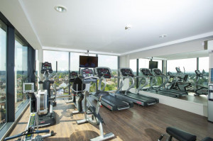  Vacation Hub International | Holiday Inn London West Food