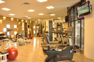  Vacation Hub International | Century Park Hotel Food
