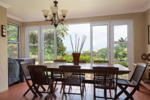  Vacation Hub International | Serene Beach Breakaway Food