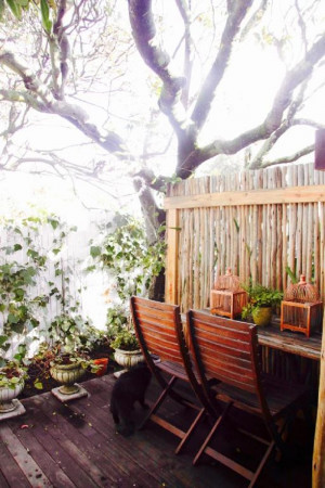  Vacation Hub International | The Birdhouse Food