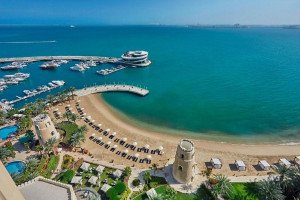  Vacation Hub International | Four Seasons Hotel-Doha Food