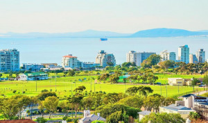  Vacation Hub International | Sun & Sea Family Villa Food