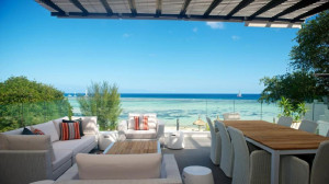  Vacation Hub International | Esplanade Food