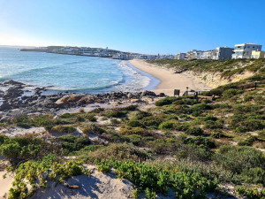  Vacation Hub International | Chios Place at West Coast Life Food
