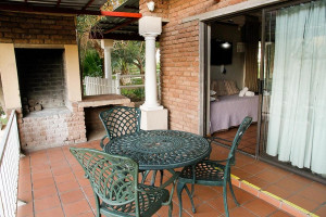  Vacation Hub International | Ikaia River Lodge Food