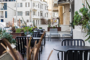  Vacation Hub International | Blue Sea Marble Food