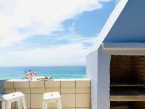  Vacation Hub International | Escape to Dolphinview Food