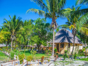  Vacation Hub International | Vilancool Beach Resort Food