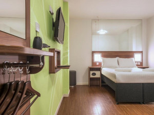  Vacation Hub International | Point A Hotel London Kings Cross – St Pancras Food
