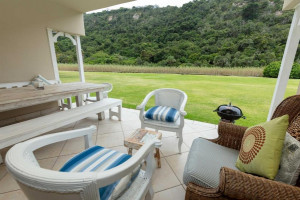  Vacation Hub International | Riverclub Villas Food