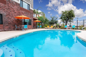  Vacation Hub International | Sleep Inn & Suites Tempe ASU Campus Food