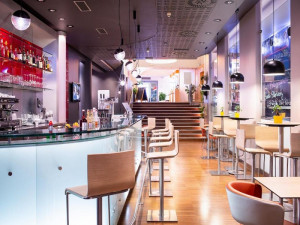  Vacation Hub International | Ibis Praha Old Town Food