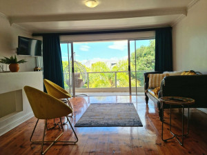  Vacation Hub International | Gordon's bay stay - Number 10 Food