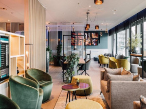  Vacation Hub International | Leonardo Hotel Zurich Airport Food
